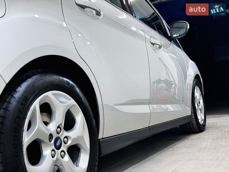 Минивэн Ford C-Max 2014 в Стрые