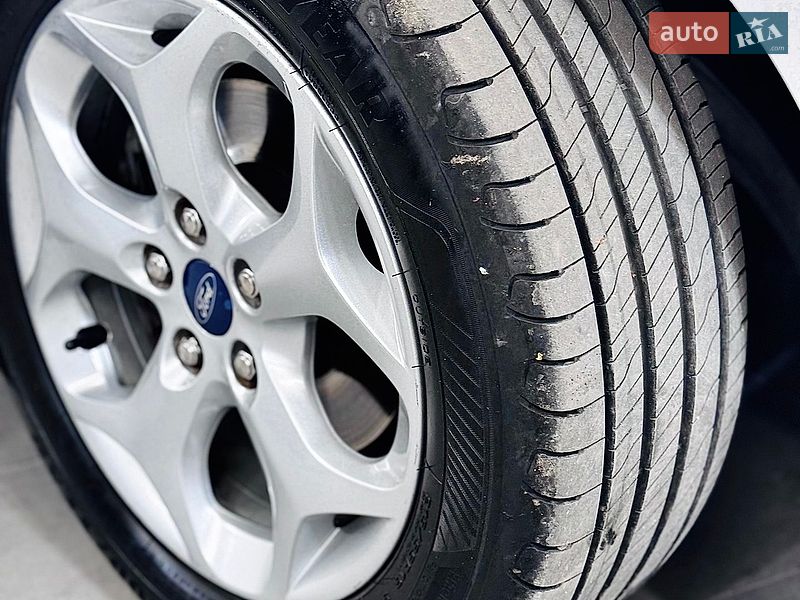 Минивэн Ford C-Max 2014 в Стрые