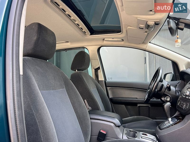 Минивэн Ford C-Max 2006 в Киеве