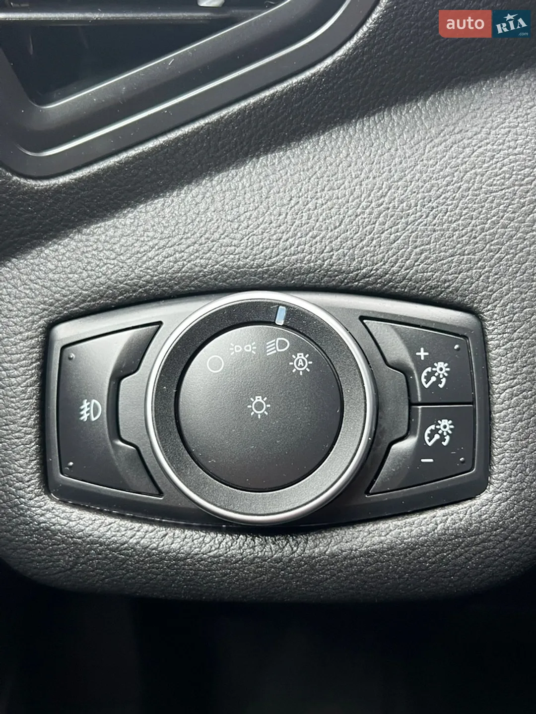 2016 Ford C-MAX - мініатюра 49