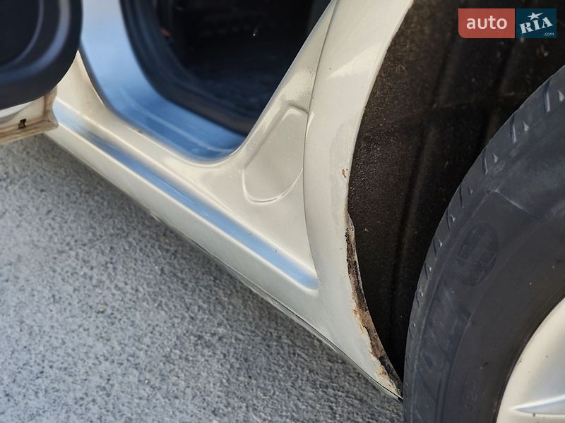 Мінівен Ford C-Max 2009 в Львові
