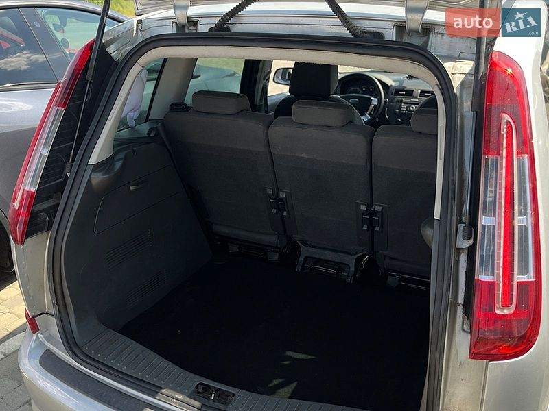 Минивэн Ford C-Max 2008 в Мукачево