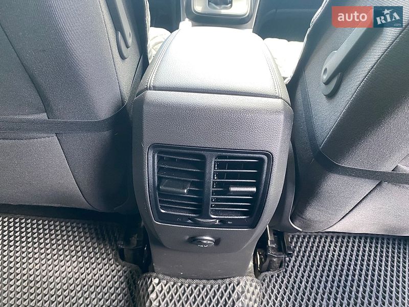Минивэн Ford C-Max 2016 в Ивано-Франковске