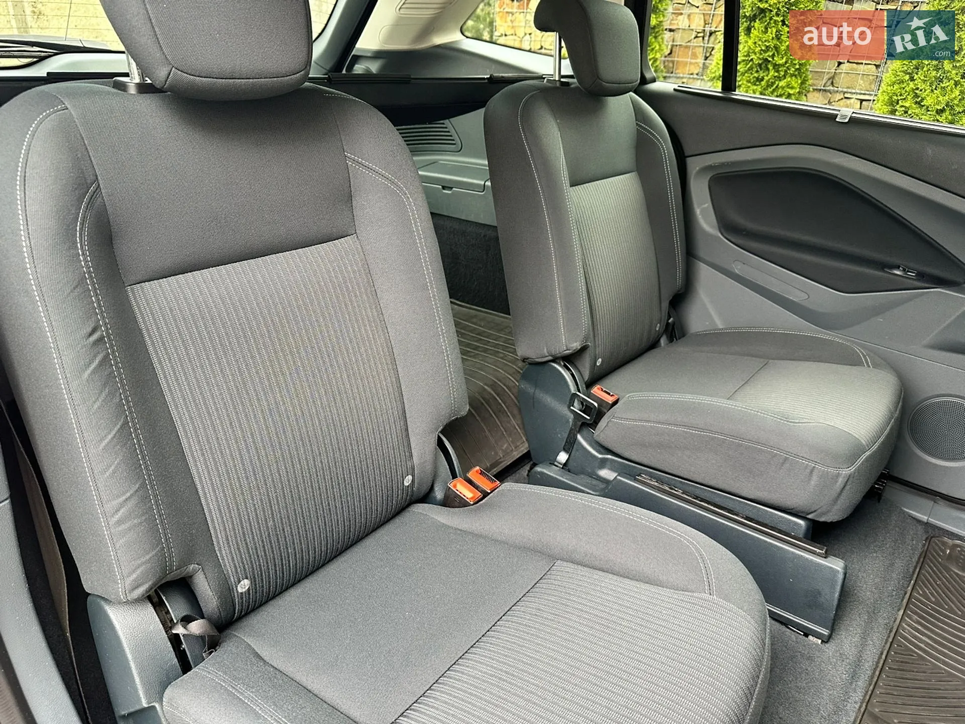 2015 Ford C-MAX - мініатюра 116