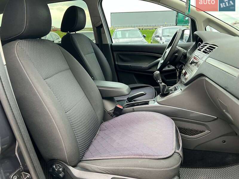 Минивэн Ford C-Max 2010 в Львове