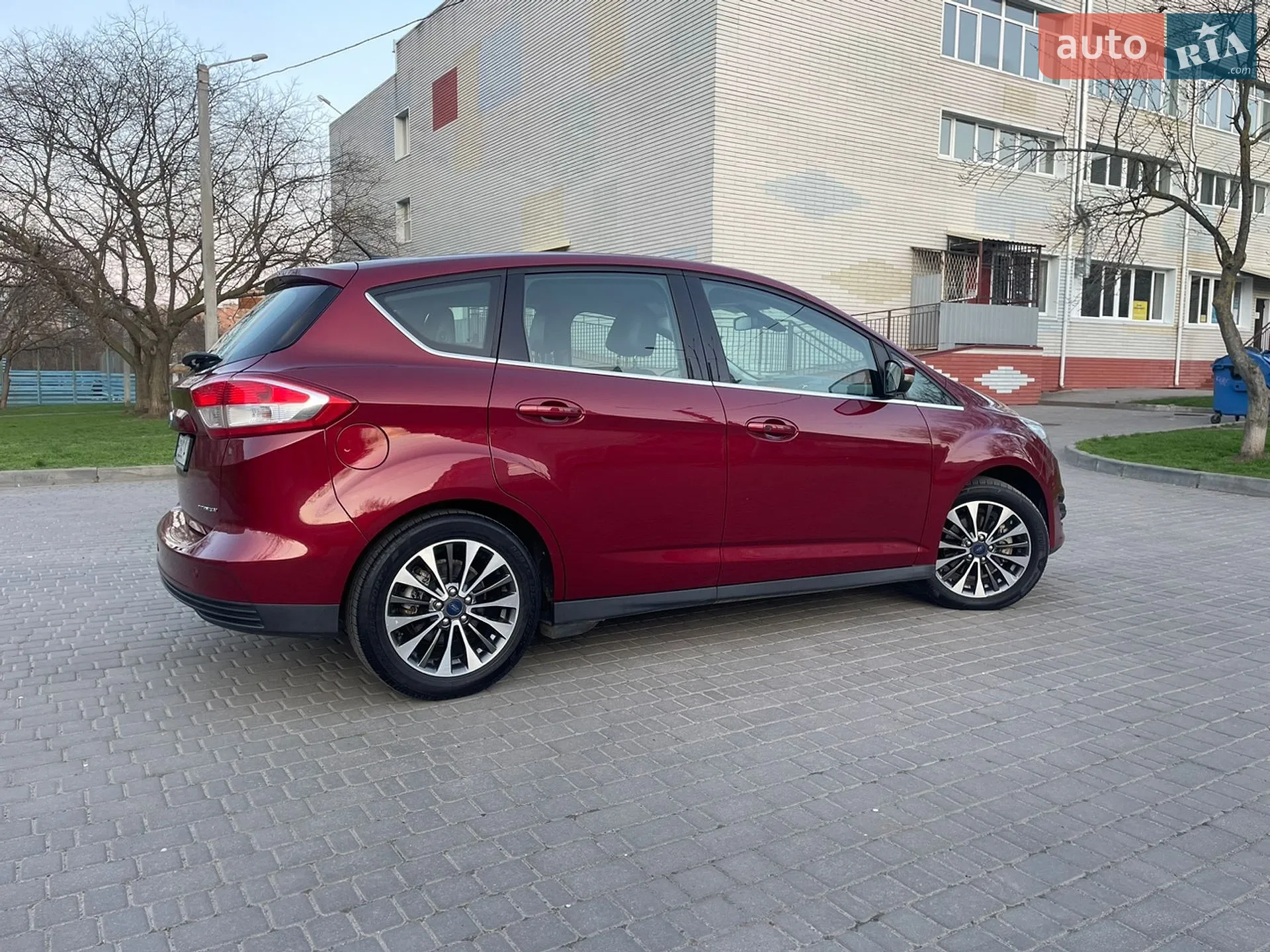 2017 Ford C-MAX - мініатюра 17