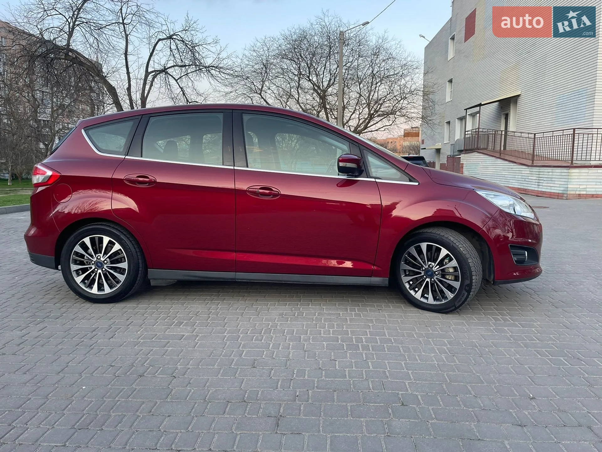 2017 Ford C-MAX - мініатюра 16
