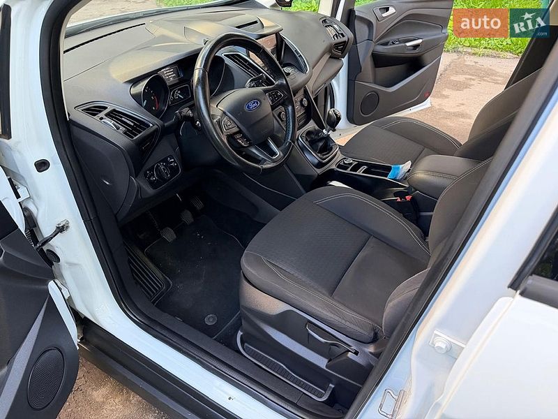 Минивэн Ford C-Max 2015 в Конотопе