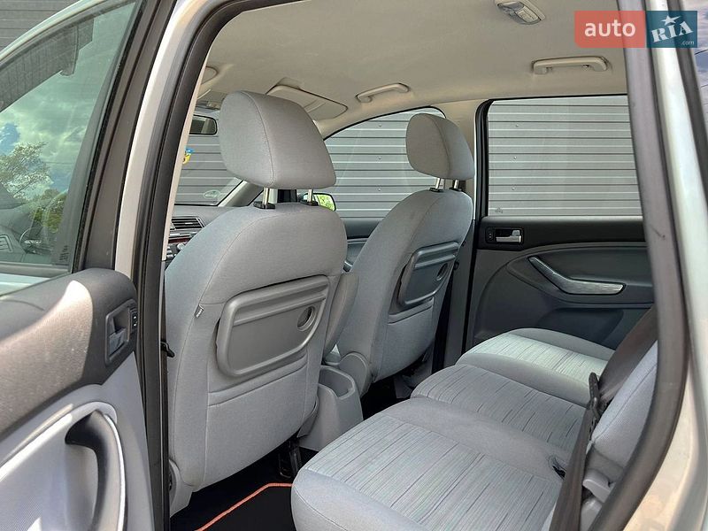 Минивэн Ford C-Max 2008 в Каменском