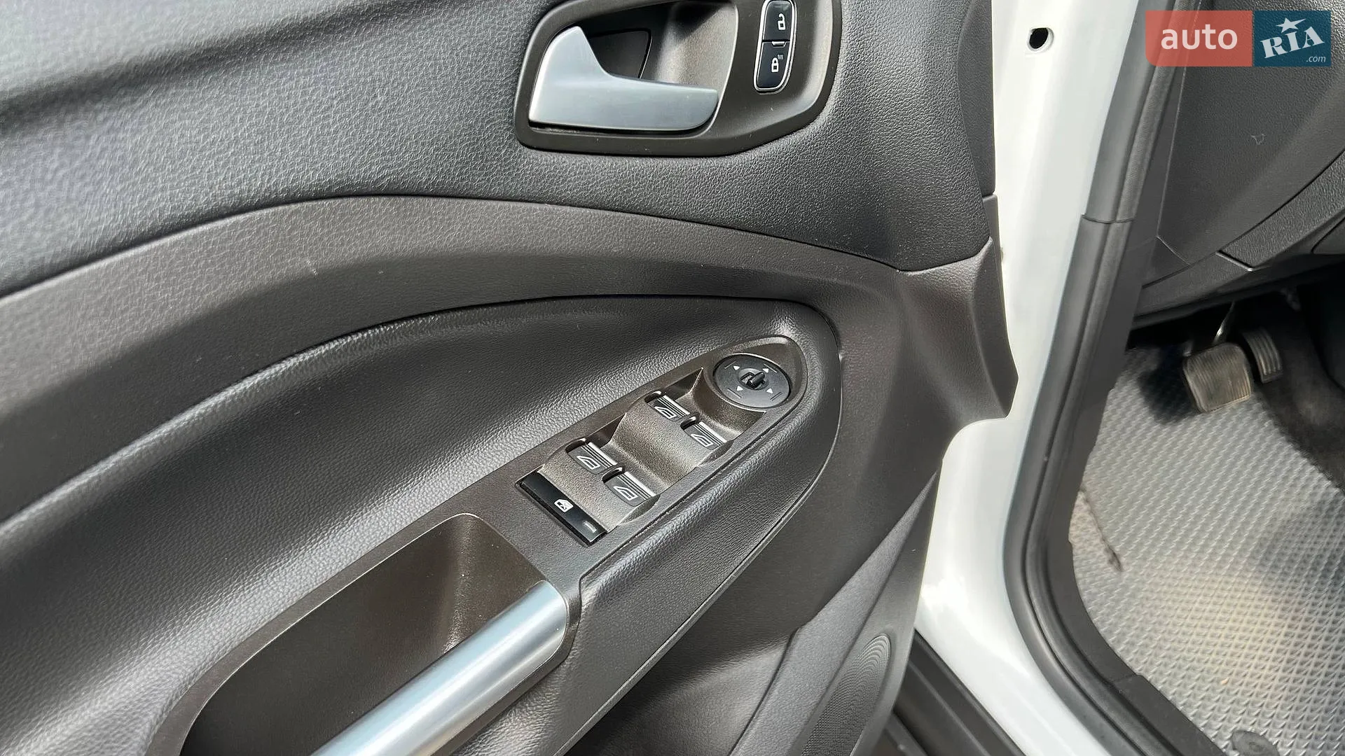 2017 Ford C-MAX - мініатюра 15