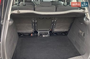 Минивэн Ford C-Max 2004 в Звягеле