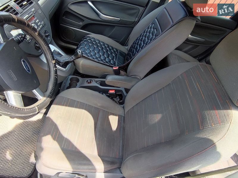 Мінівен Ford C-Max 2010 в Києві