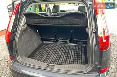 Минивэн Ford C-Max 2009 в Ровно