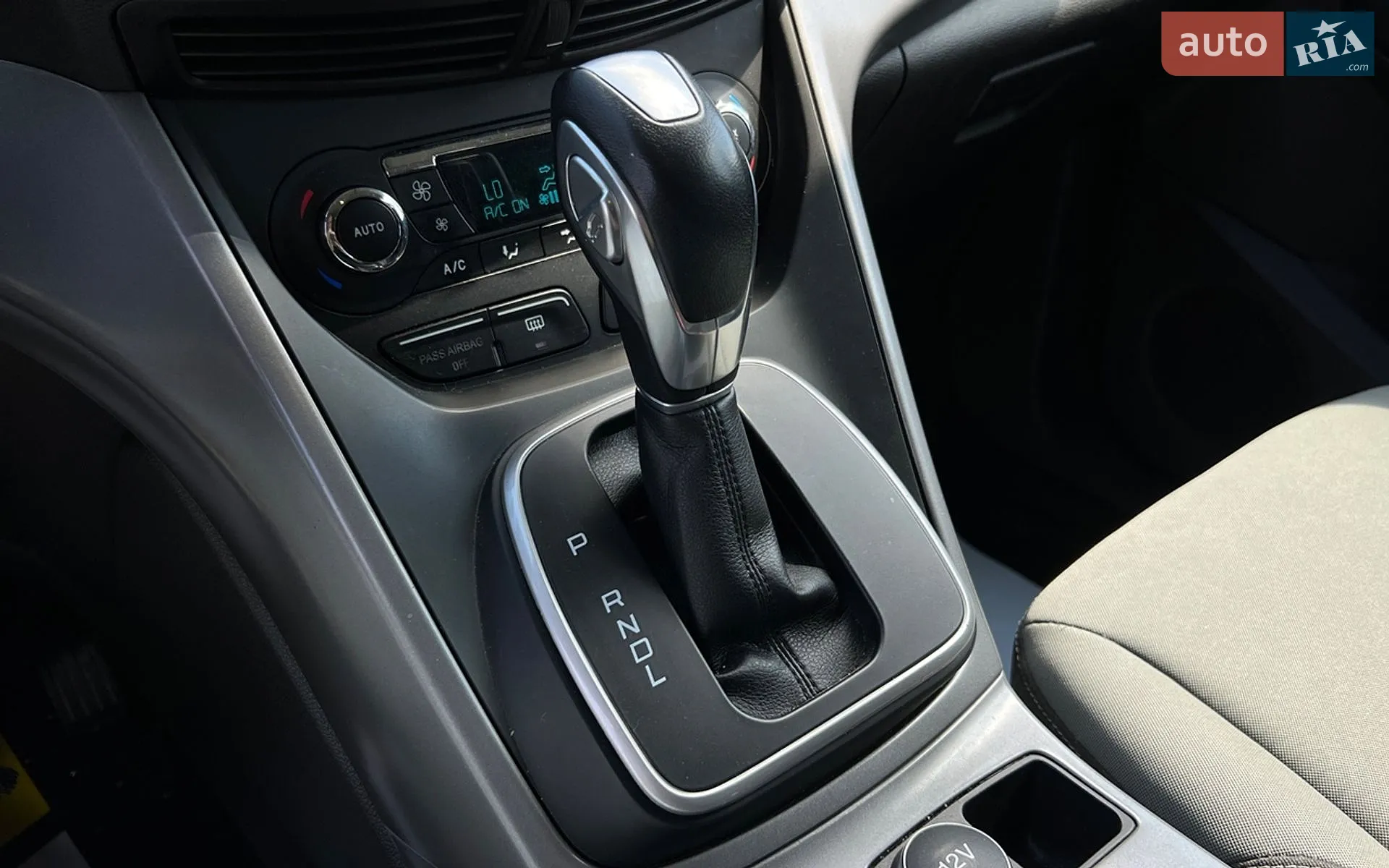 2015 Ford C-MAX - мініатюра 17