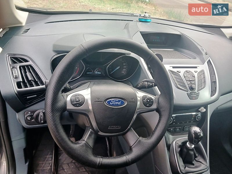 Минивэн Ford C-Max 2013 в Киеве