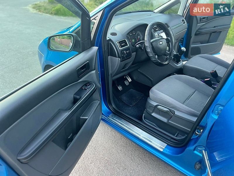 Минивэн Ford C-Max 2004 в Измаиле