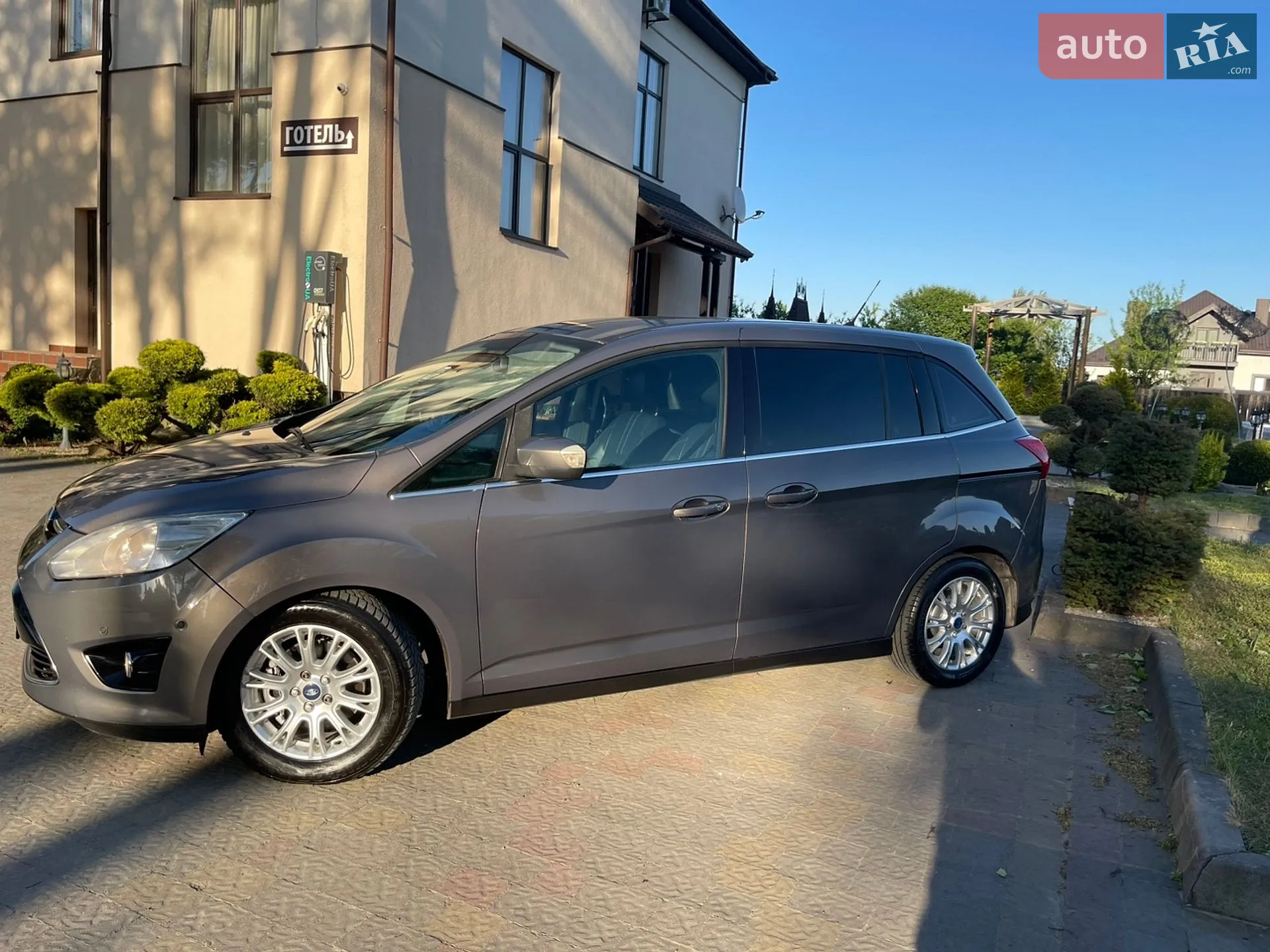 2012 Ford C-MAX - мініатюра 75
