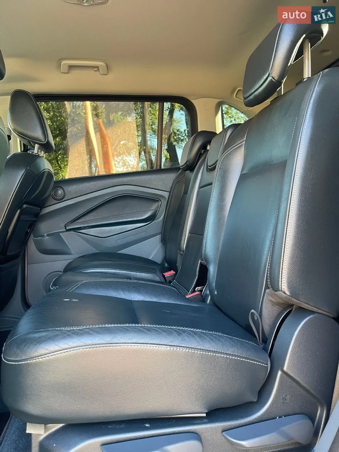 2012 Ford C-MAX - мініатюра 82