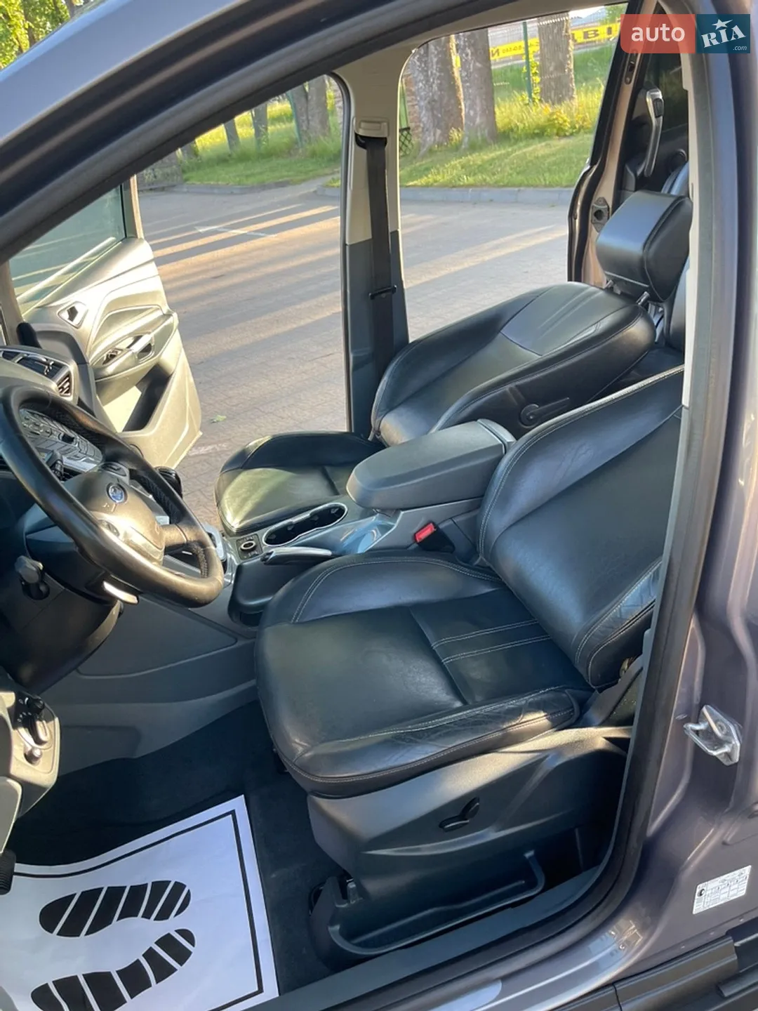 2012 Ford C-MAX - мініатюра 128