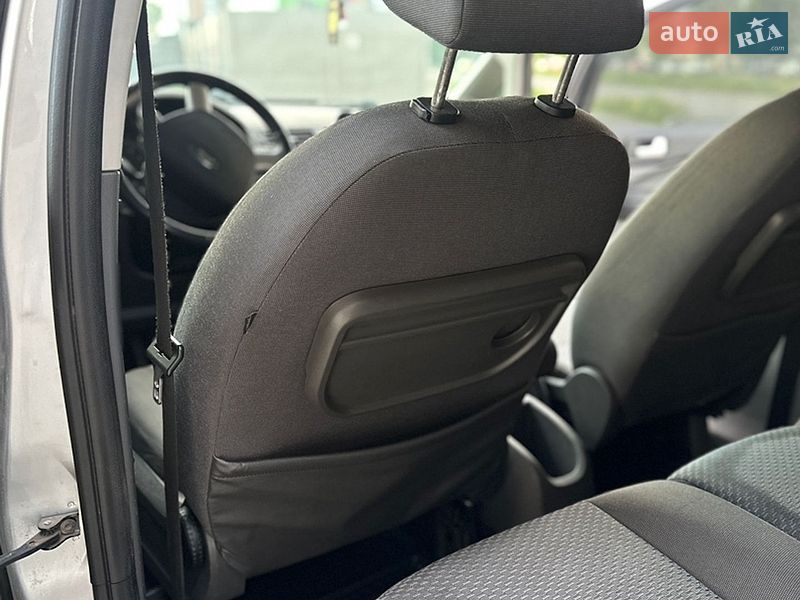 Минивэн Ford C-Max 2005 в Виннице