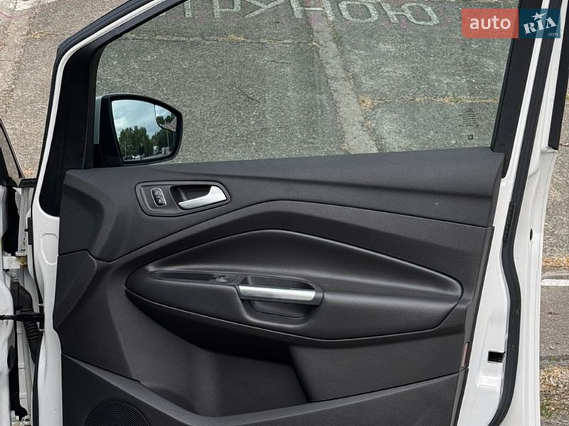 Мінівен Ford C-Max 2017 в Києві