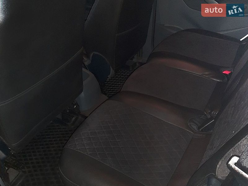 Минивэн Ford C-Max 2013 в Черкассах фото 17 Минивэн Ford C-Max 2013 в Черкассах