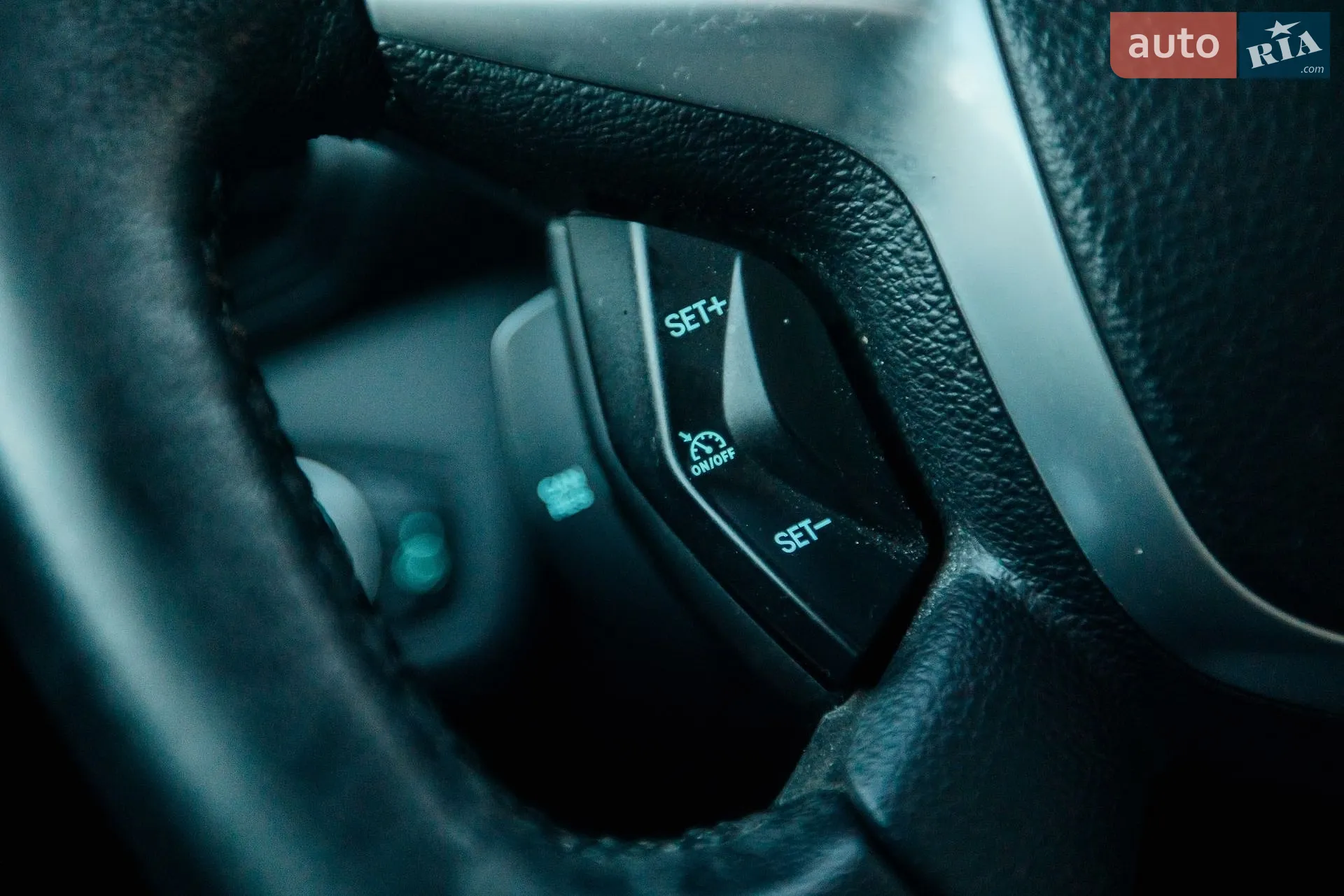 2017 Ford C-MAX - мініатюра 72