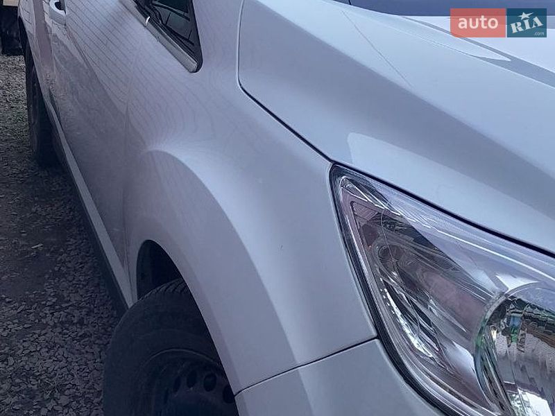 Минивэн Ford C-Max 2015 в Житомире