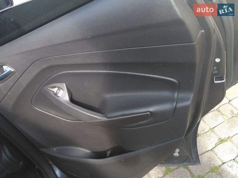 Минивэн Ford C-Max 2017 в Львове фото 28 Минивэн Ford C-Max 2017 в Львове