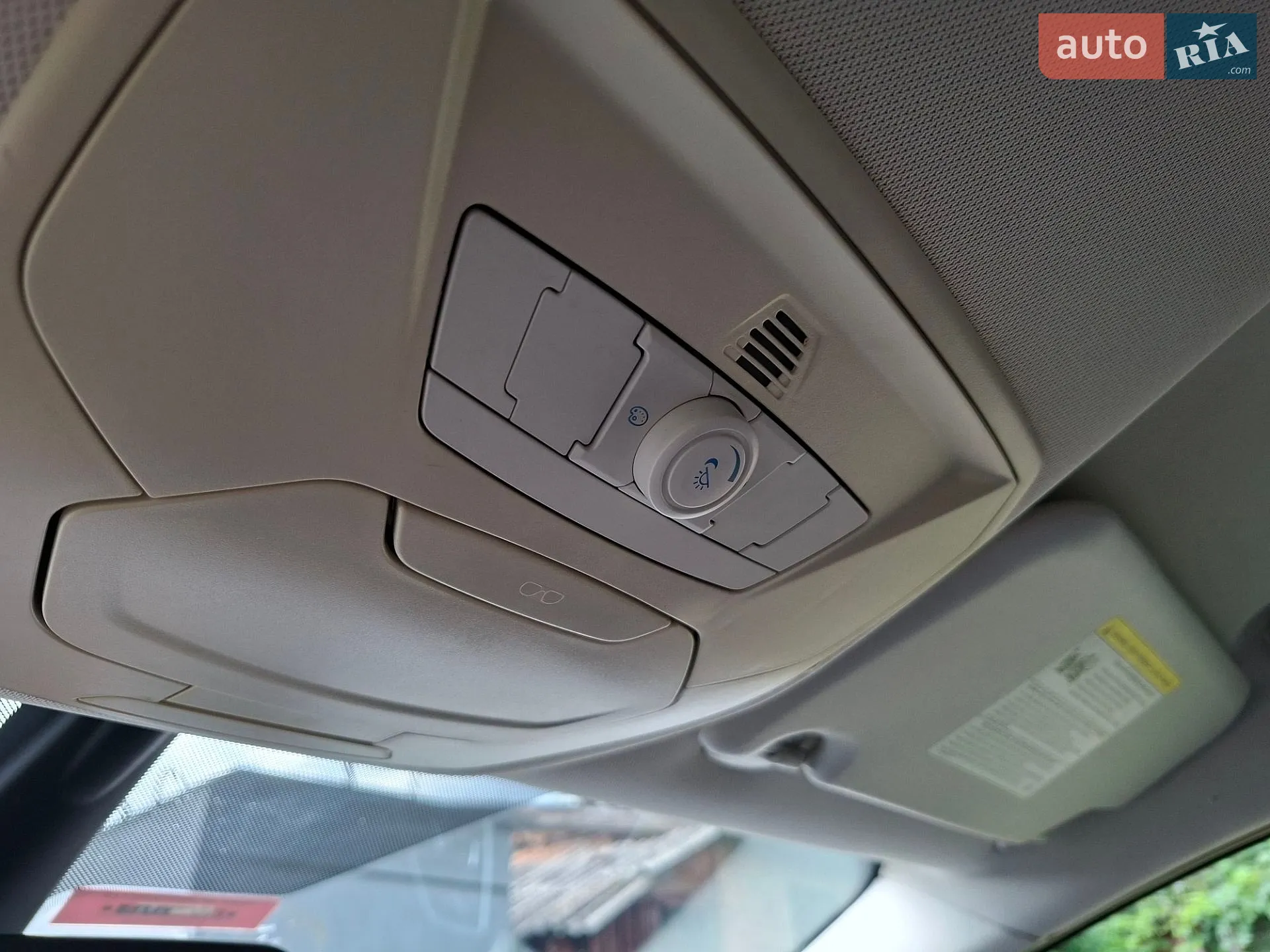 2013 Ford C-MAX - мініатюра 24