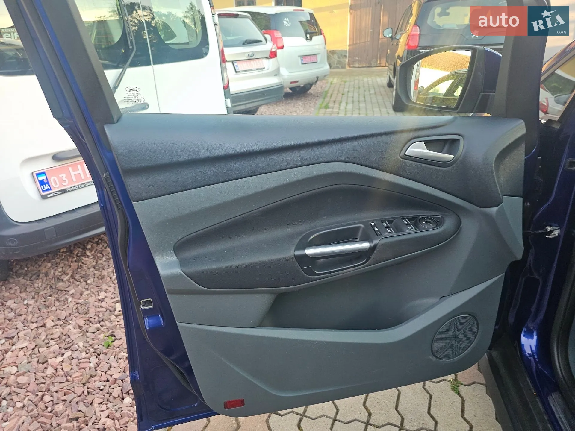 2015 Ford C-MAX - мініатюра 23