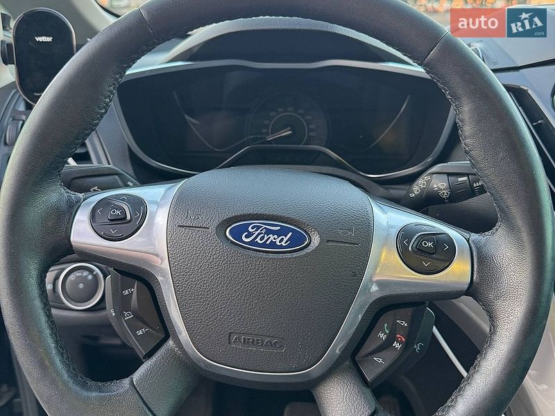 Минивэн Ford C-Max 2016 в Киеве