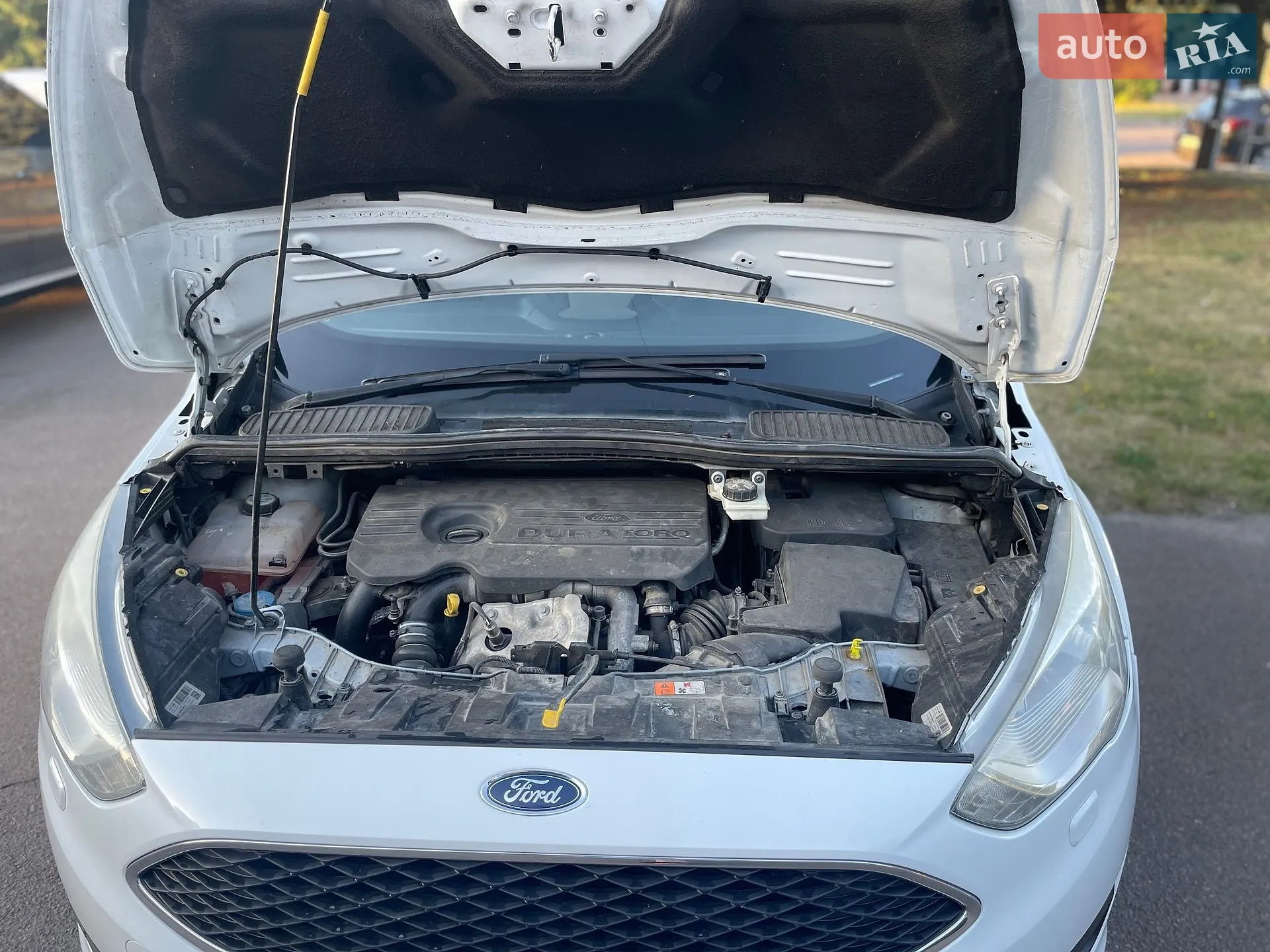 2016 Ford C-MAX - мініатюра 23