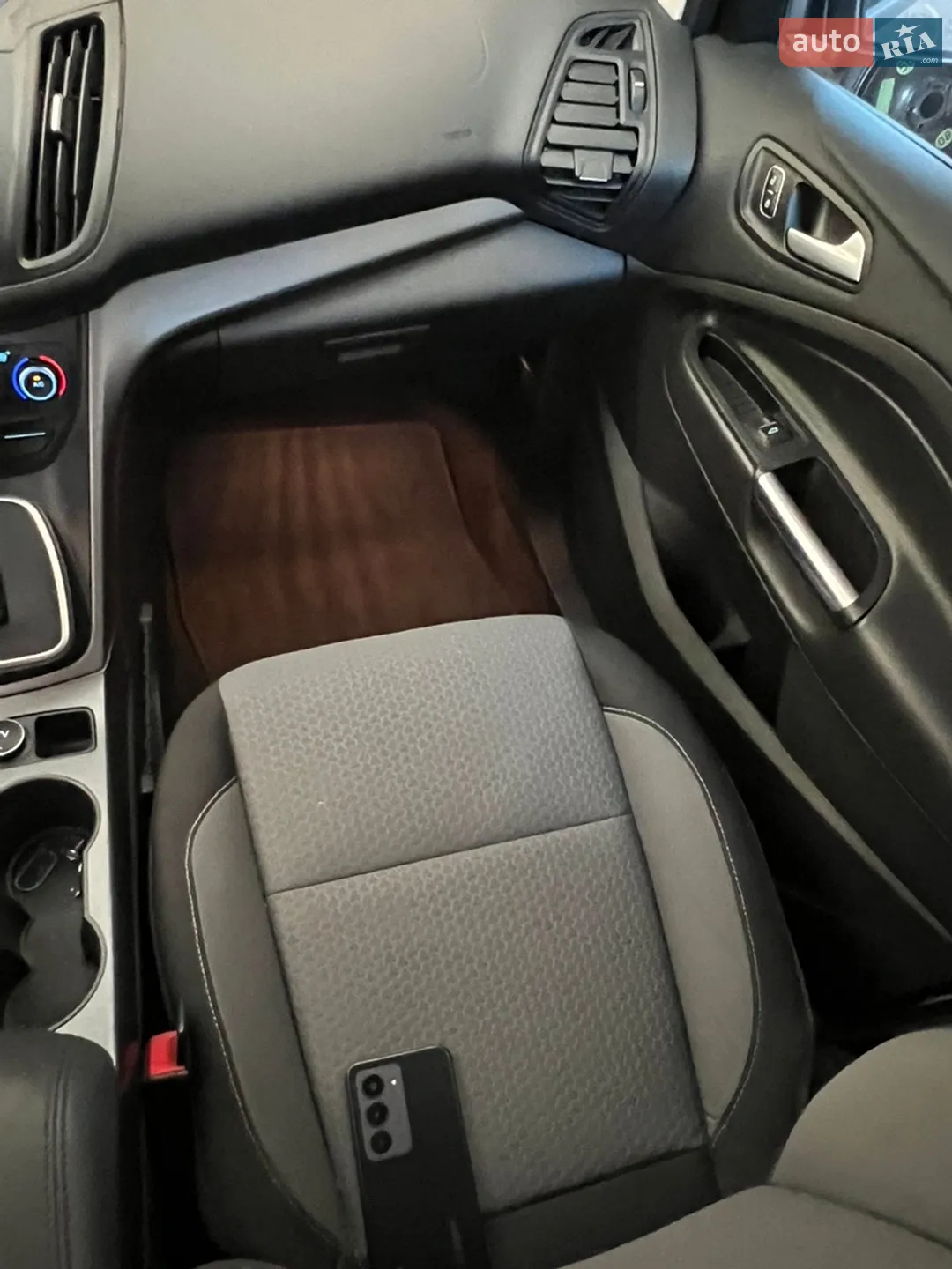 2017 Ford C-MAX - мініатюра 31