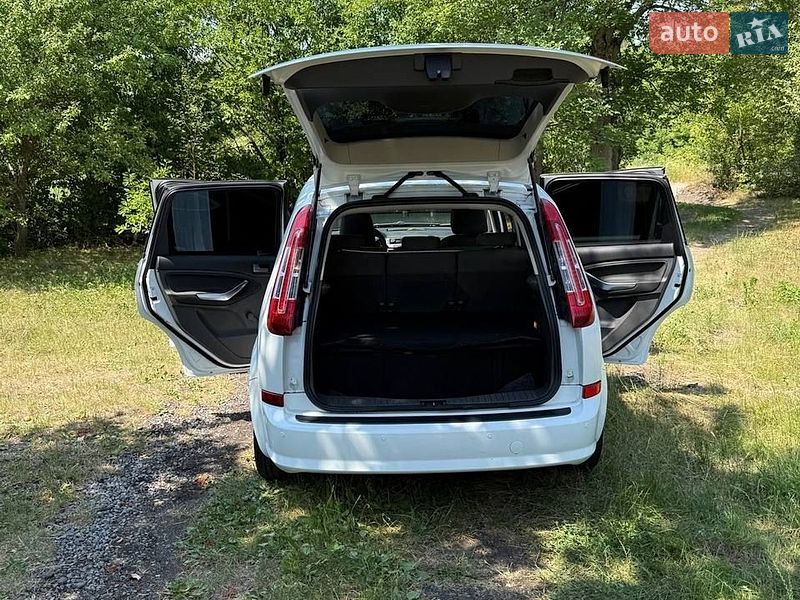 Минивэн Ford C-Max 2009 в Ровно