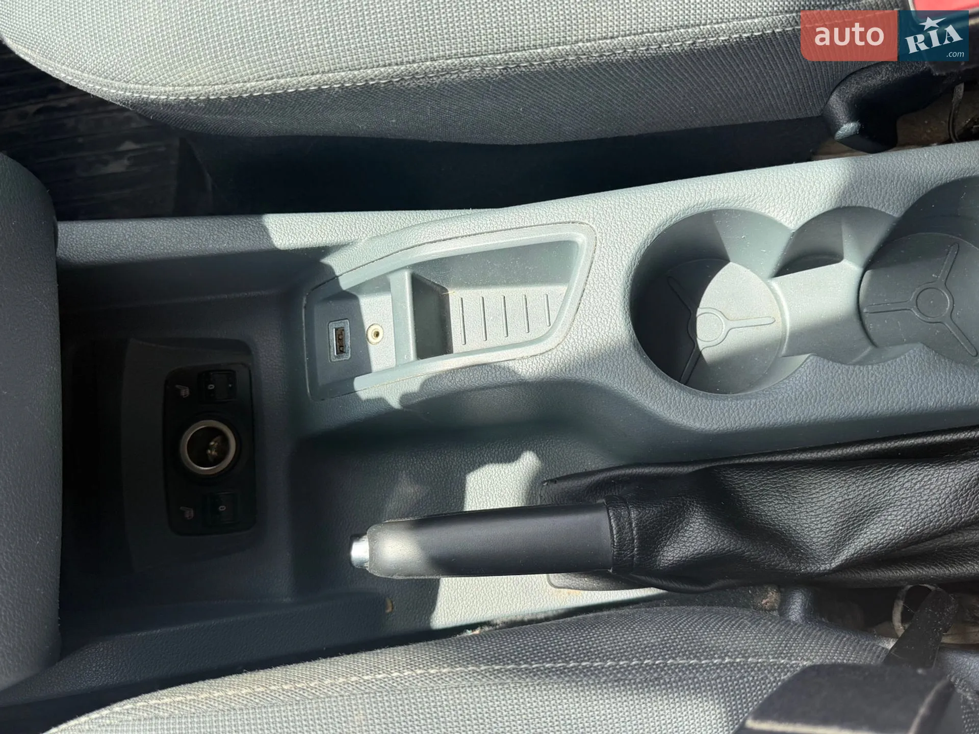 2012 Ford C-MAX - мініатюра 12