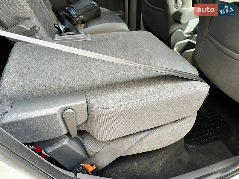 Минивэн Ford C-Max 2008 в Ивано-Франковске
