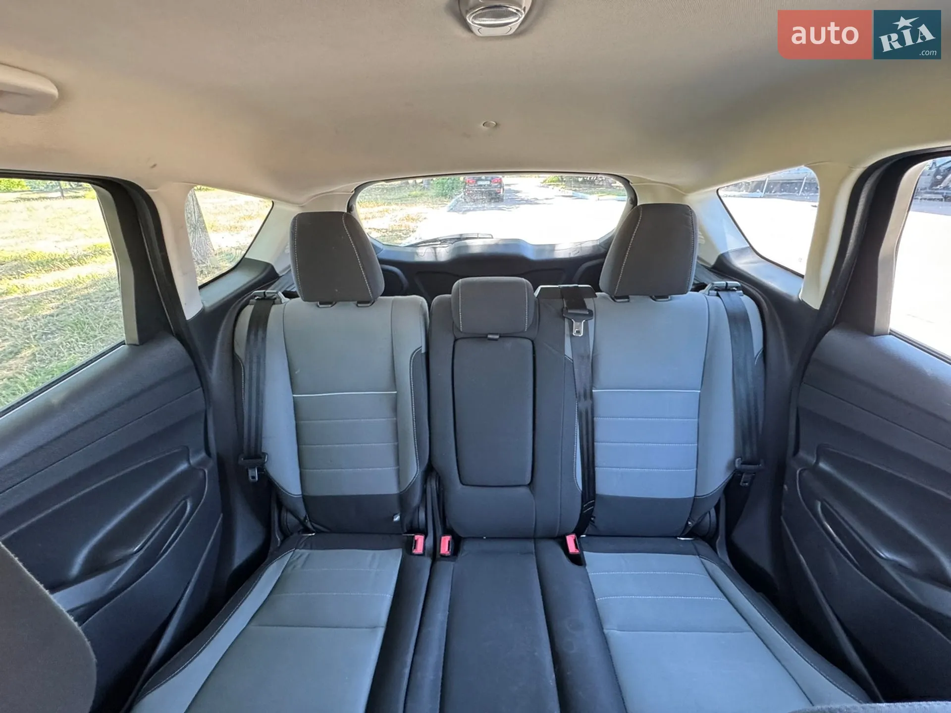 2015 Ford C-MAX - мініатюра 25
