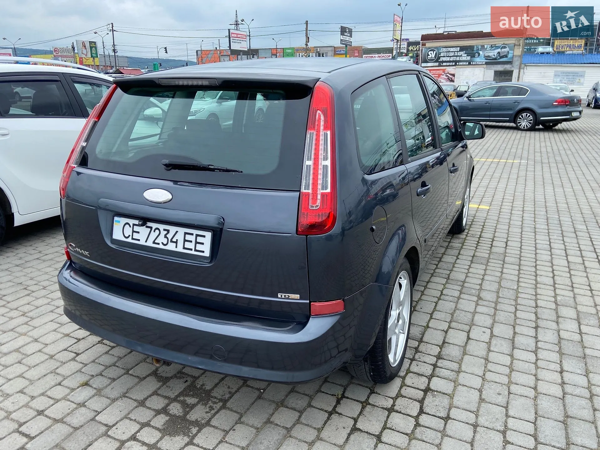 2010 Ford C-MAX - мініатюра 25