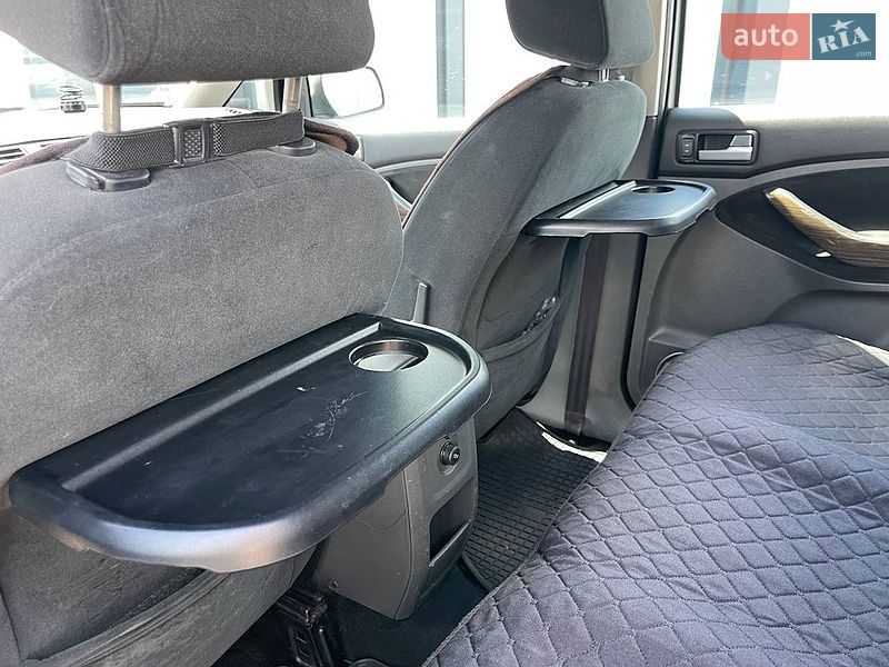 Минивэн Ford C-Max 2010 в Киеве