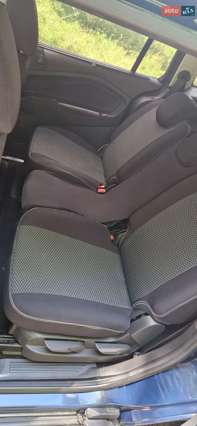 2016 Ford C-MAX - мініатюра 16