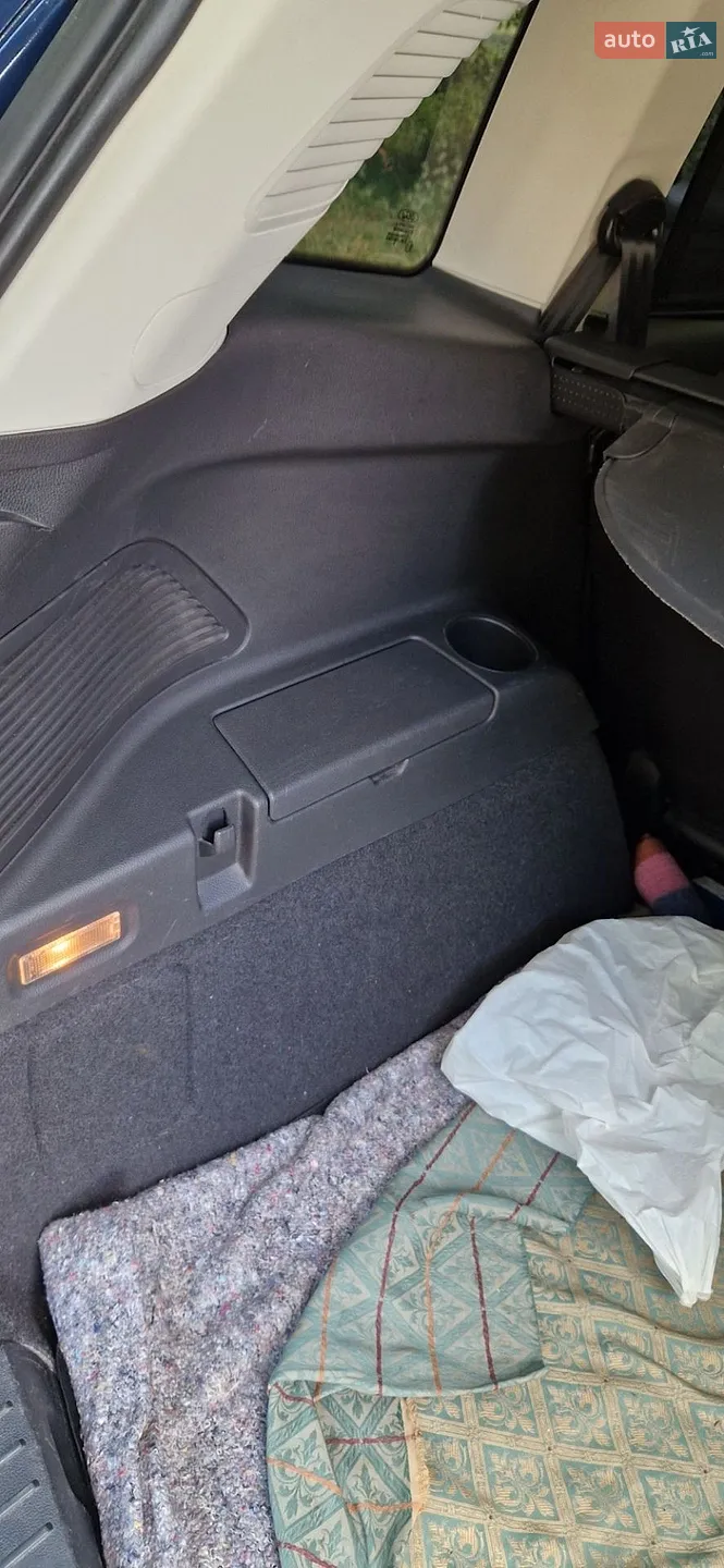 2016 Ford C-MAX - мініатюра 25