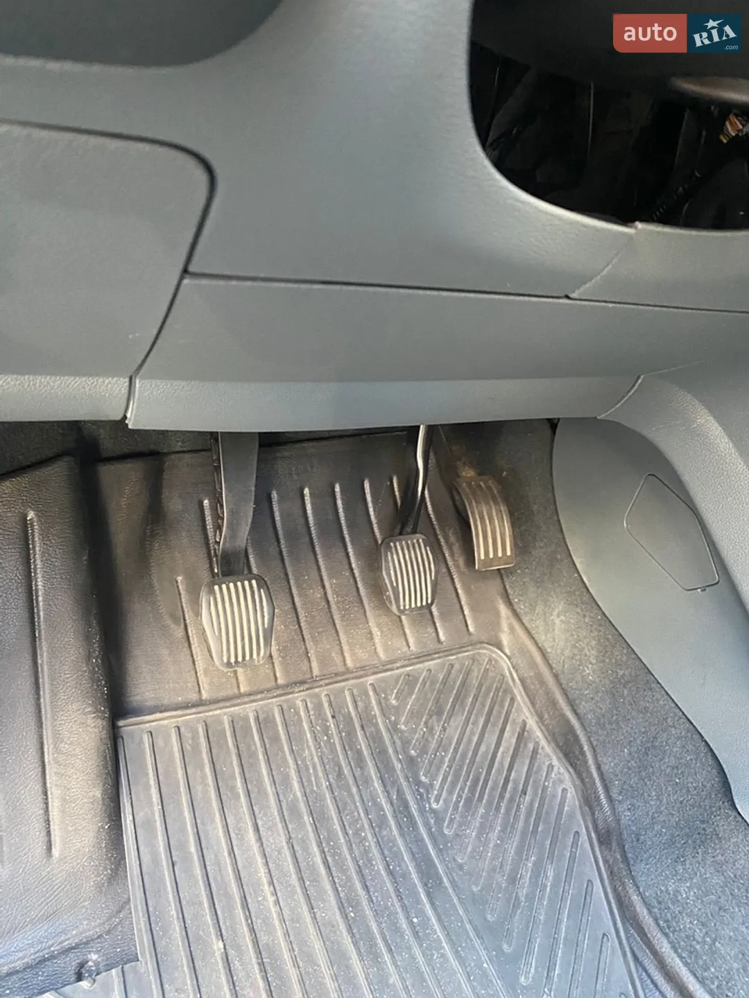 2010 Ford C-MAX - мініатюра 12