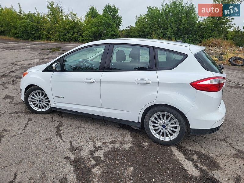 Минивэн Ford C-Max 2016 в Ровно