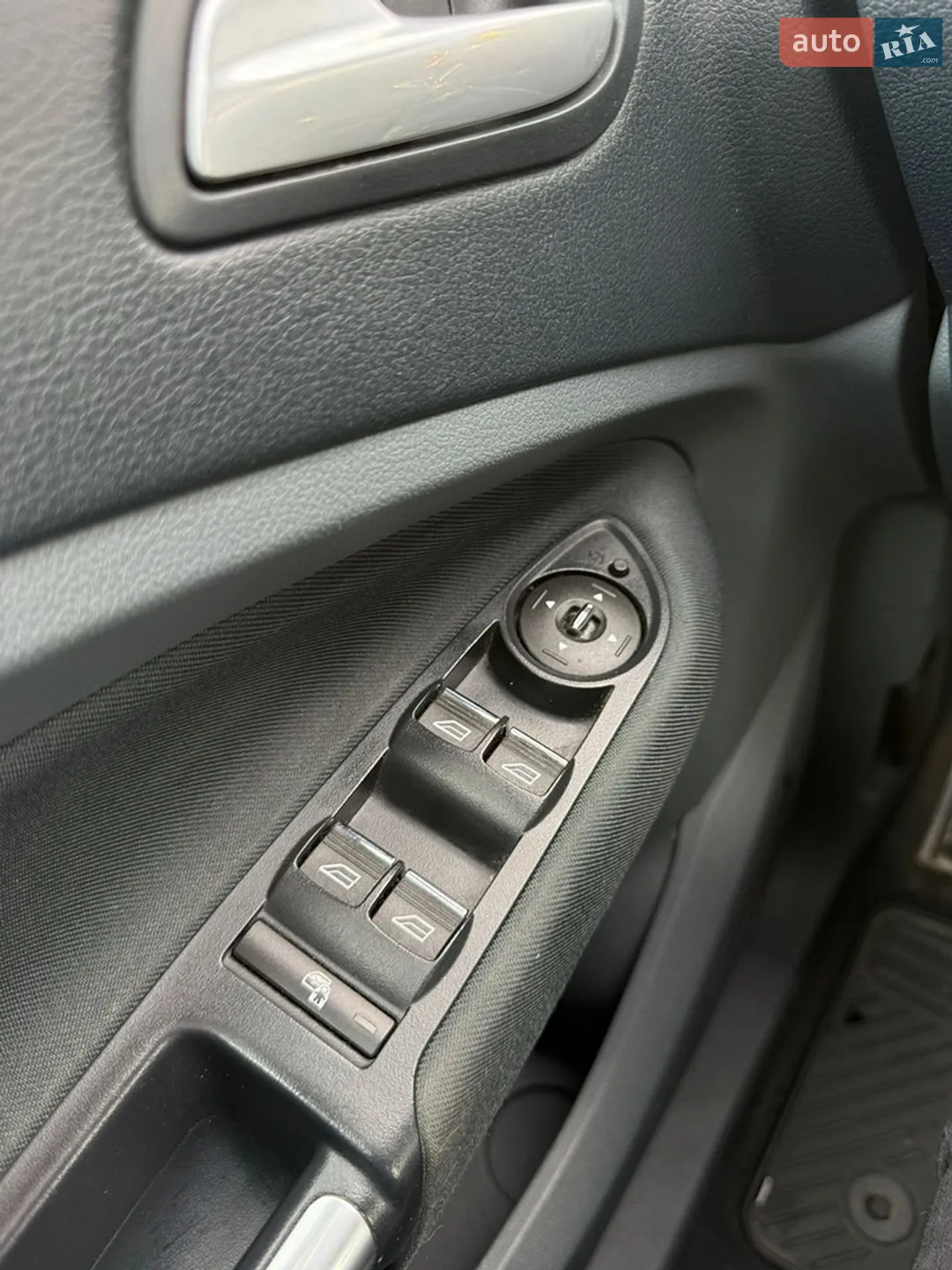 2012 Ford C-MAX - мініатюра 12