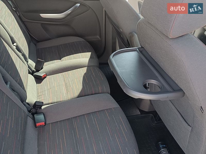 Мінівен Ford C-Max 2009 в Луцьку фото 13 Мінівен Ford C-Max 2009 в Луцьку