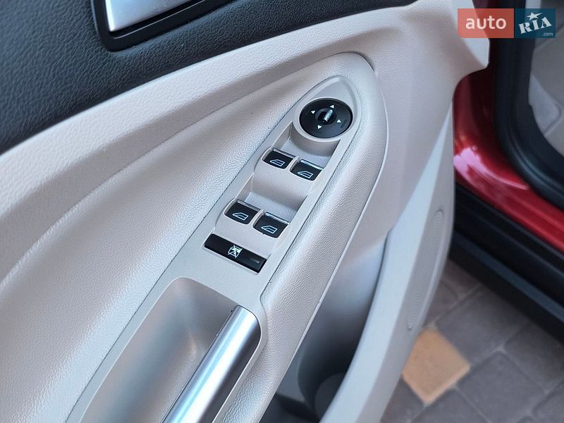 Мінівен Ford C-Max 2015 в Одесі