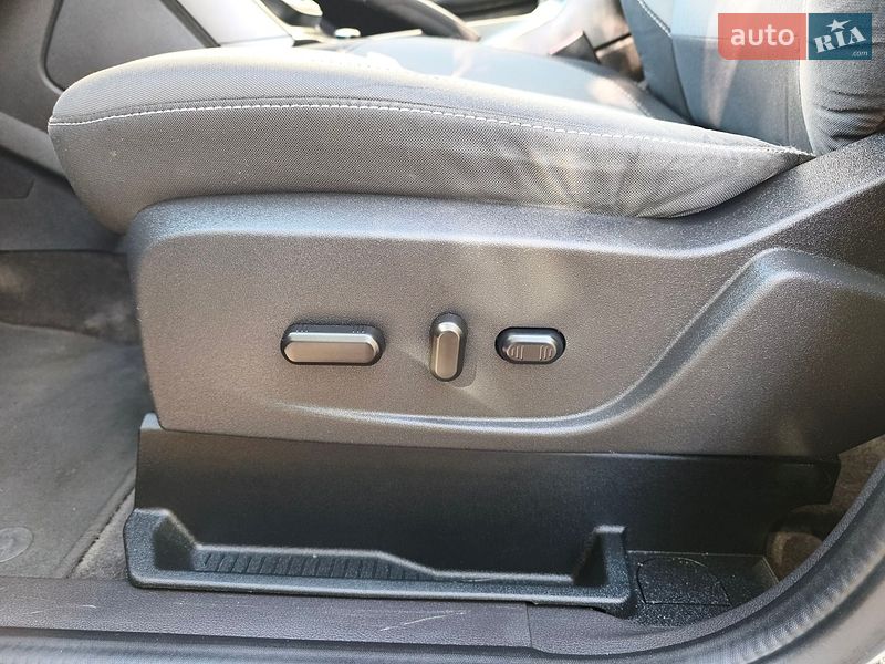 Мінівен Ford C-Max 2018 в Івано-Франківську