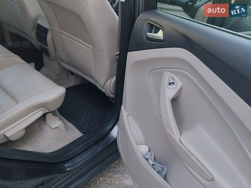 Мінівен Ford C-Max 2016 в Львові