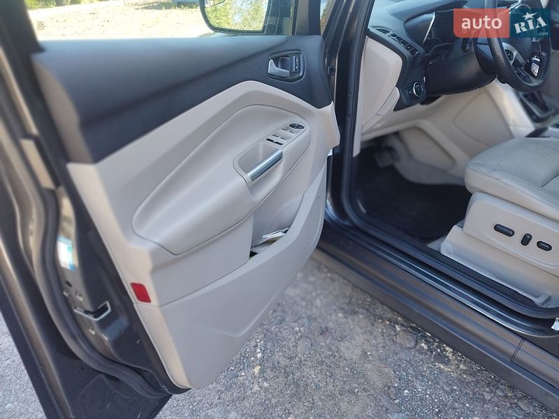 Мінівен Ford C-Max 2016 в Львові